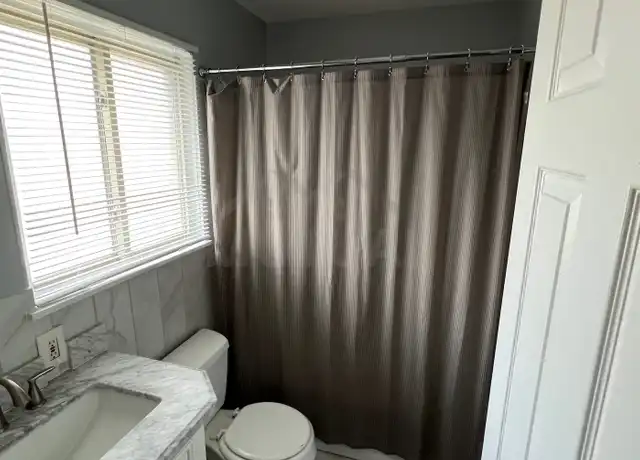 Property at 11358 Canal Rd #204, Sterling Heights, MI, 48314, 1 bed, 1 bath, [object Object]