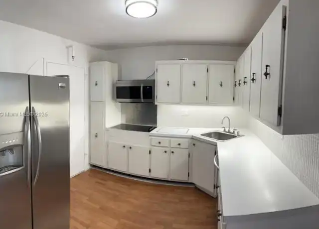 Property at 2780 NE 183rd St, Aventura, FL, 33160, 2 beds, 2 baths, [object Object]