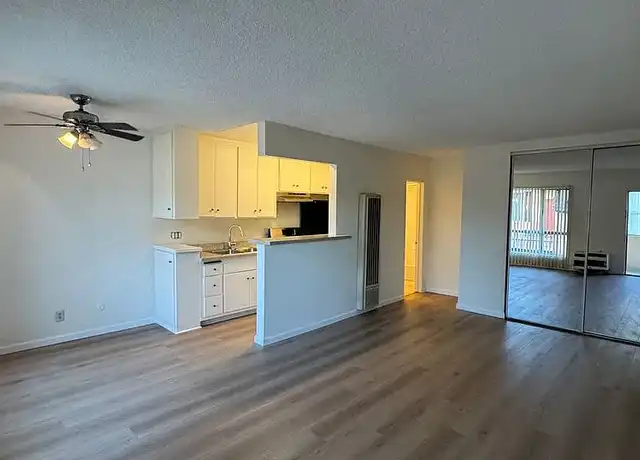 Property at 18530 Prairie St, Northridge, CA, 91324, 0 beds, 1 bath, [object Object]