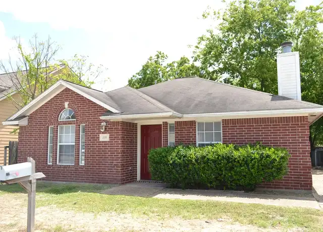 Property at 818 Nimitz St, College Station, TX, 77840, 3 beds, 2 baths, [object Object]