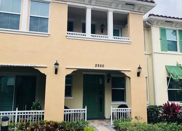 Property at 2950 Saint Thomas Dr Unit 2950, Hollywood, FL, 33024, 3 beds, 2.5 baths, [object Object]