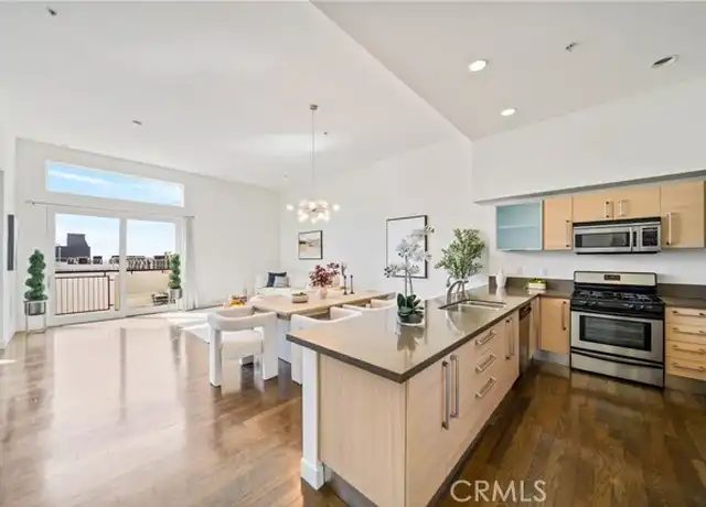 Property at 1234 Wilshire Blvd #612, Los Angeles, CA, 90017, 3 beds, 2 baths, [object Object]
