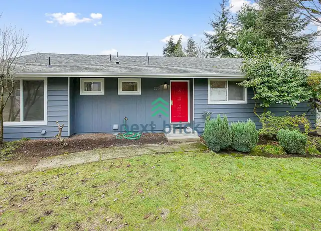 Property at 225 105th Ave SE Unit A, Bellevue, WA, 98004, 3 beds, 2 baths, [object Object]