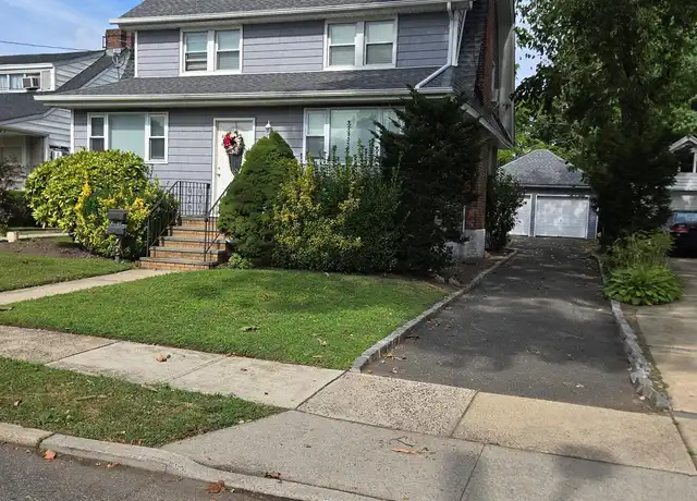 Property at 72 Pearsall Ave, Lynbrook, NY, 11563, 2 beds, 1 bath, [object Object]