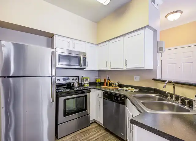 Property at IMT Cherry Creek - 755 S Dexter St, Denver, CO, 80246, 1 bed, 1 bath, [object Object]