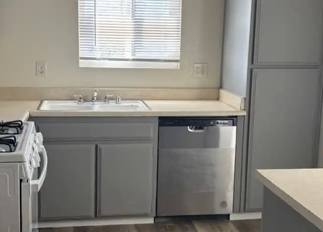Property at 11695 White Ave Unit 03, Adelanto, CA, 92301, 2 beds, 1 bath, [object Object]