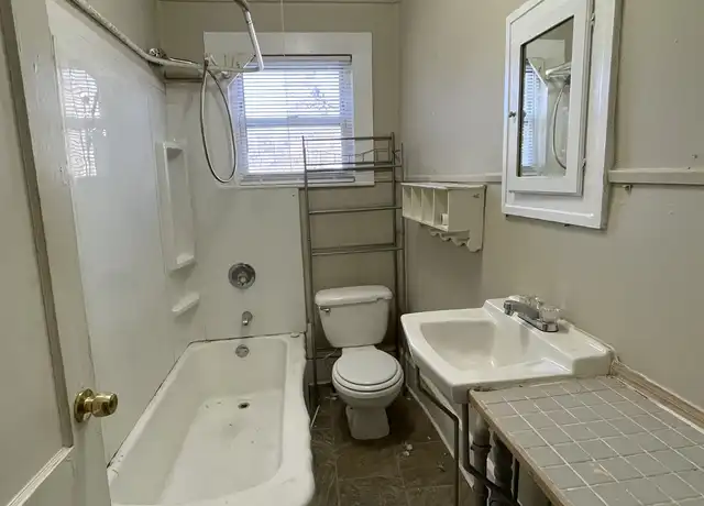 Property at 454 Fairview Rd, Asheville, NC, 28803, 3 beds, 1 bath, [object Object]