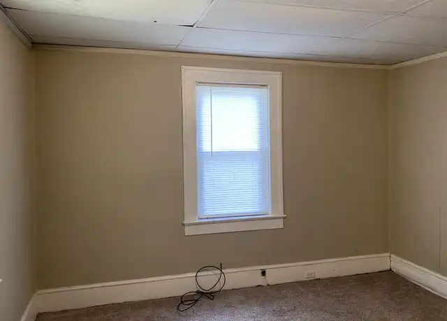 Property at 454 Fairview Rd, Asheville, NC, 28803, 3 beds, 1 bath, [object Object]
