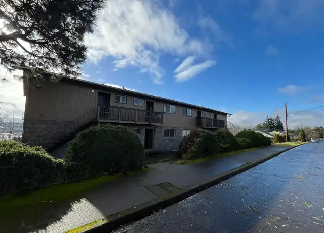 Property at 2127 E 6th St, Vancouver, WA, 98661, 1 bed, 1 bath, [object Object]
