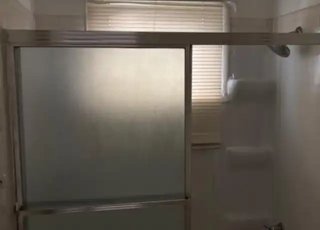 Property at 201 E California Ave, Urbana, IL, 61801, 2 beds, 1 bath, [object Object]