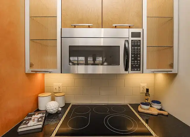 Property at The Hudson Apartments - 1425 P St NW, Washington, DC, 20005, 1 bed, 1 bath, [object Object]
