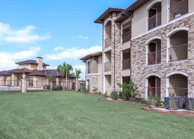 Property at 3220 Galeno Xing Unit 101, Brownsville, TX, 78526, 2 beds, 2 baths, [object Object]