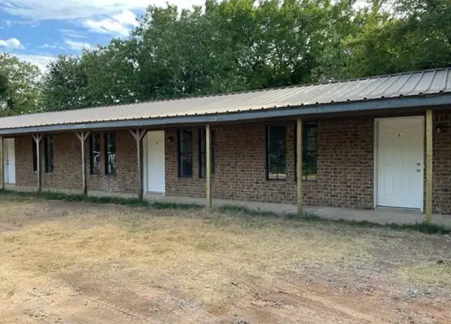 Property at 210 Archibald St Unit 4, Cartwright, OK, 74731, 1 bed, 1 bath, [object Object]