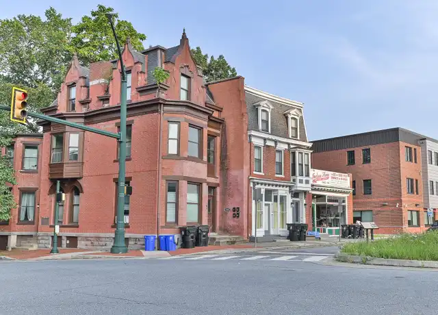 Property at 1000 N 6th St Apt 4, Harrisburg, PA, 17102, 2 beds, 1.5 baths, [object Object]