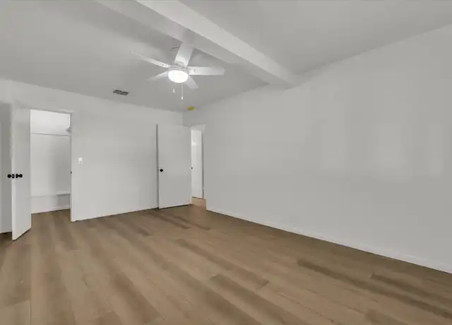 Property at 9 Country Place Rd Unit 9, Lorena, TX, 76655, 1 bed, 1 bath, [object Object]