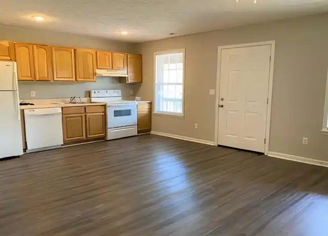 Property at 539 S Old Sevierville Pike Unit 1, Seymour, TN, 37865, 1 bed, 1 bath, [object Object]
