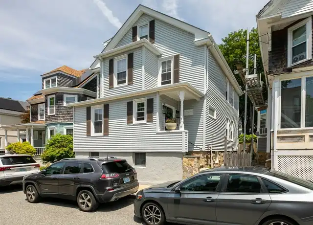 Property at 9 Dartmouth St, Newport, RI, 02840, 6 beds, 2.5 baths, [object Object]