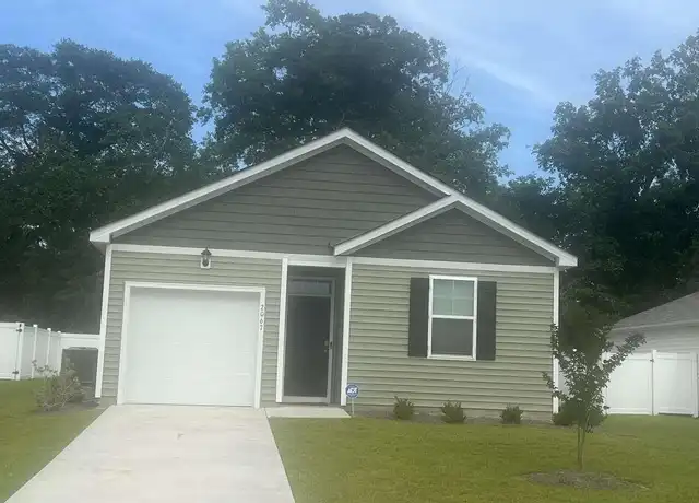 Property at 2067 E Paces Trl, Darlington, SC, 29532, 4 beds, 2 baths, [object Object]