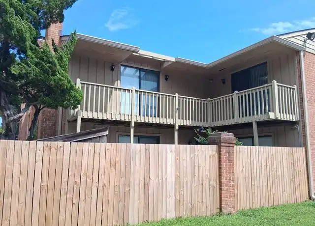 Property at 1000 Norfolk Ave #103, Virginia Beach, VA, 23451, 2 beds, 2.5 baths, [object Object]
