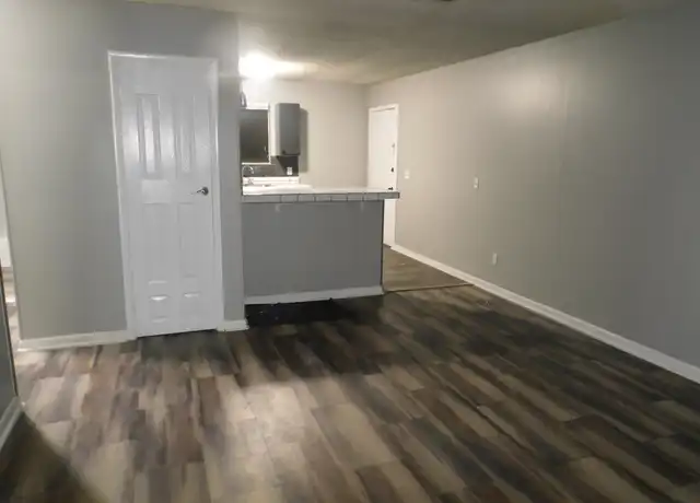 Property at 5327 Westchase Ct Unit 2, Jacksonville, FL, 32210, 2 beds, 1 bath, [object Object]