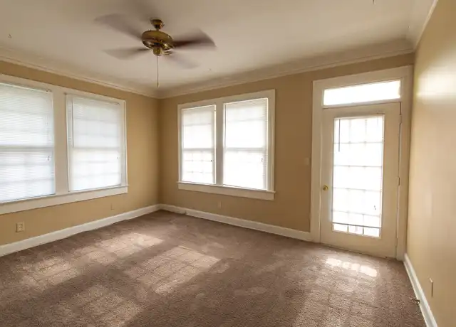 Property at 3836 Central Ave #3, Indianapolis, IN, 46205, 1 bed, 1 bath, [object Object]