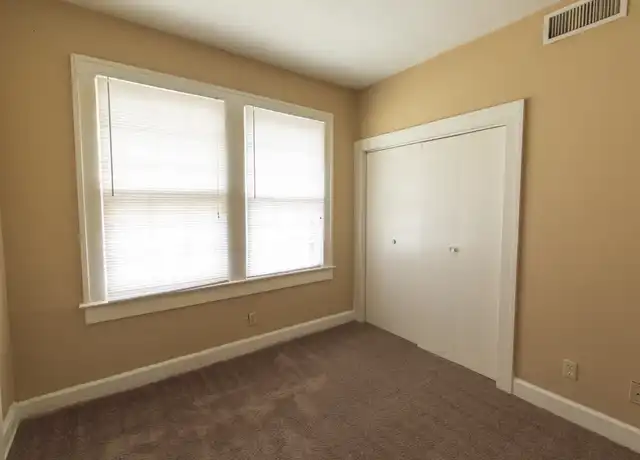 Property at 3836 Central Ave #3, Indianapolis, IN, 46205, 1 bed, 1 bath, [object Object]