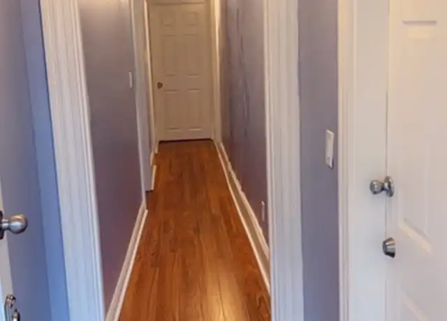 Property at 17 Erie St Unit 1, Swampscott, MA, 01907, 3 beds, 1 bath, [object Object]