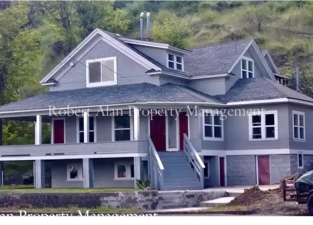 Property at 416 SW Hailey Ave Unit 5, Pendleton, OR, 97801, 1 bed, 1 bath, [object Object]