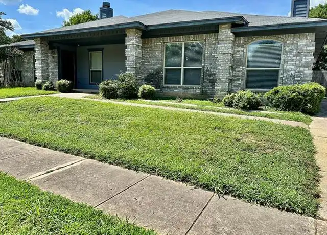 Property at 2305 Dalewood Ln, Bedford, TX, 76022, 2 beds, 2 baths, [object Object]