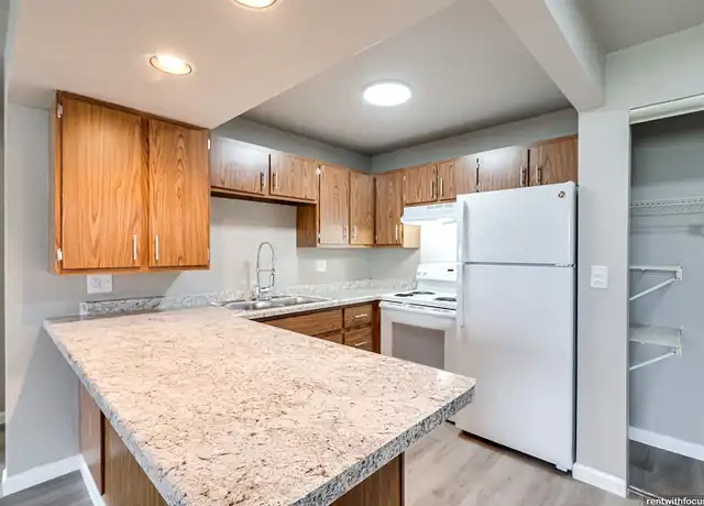 Property at 824 Security Dr Unit K105, Fond du Lac, WI, 54935, 1 bed, 1 bath, [object Object]