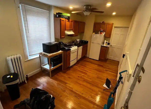 Property at 70 Joy St, Boston, MA, 02114, 2 beds, 1 bath, [object Object]