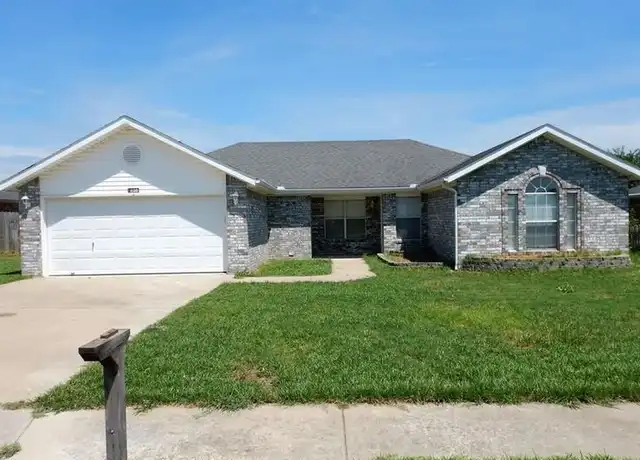 Property at 630 Cass Rd, Centerton, AR, 72719, 4 beds, 2 baths, [object Object]