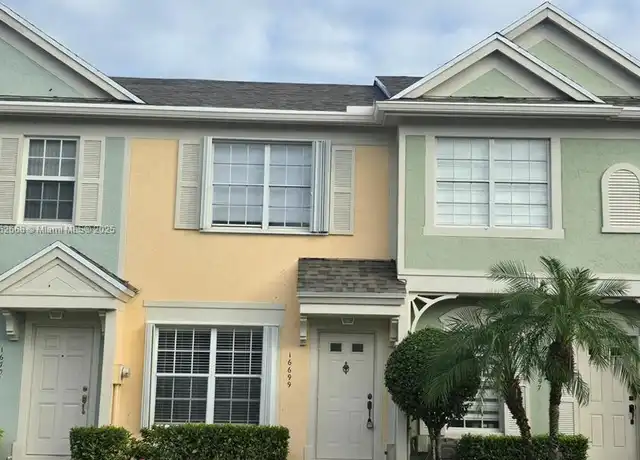 Property at 16699 Hemingway Dr Unit 16699, Weston, FL, 33326, 2 beds, 1.5 baths, [object Object]