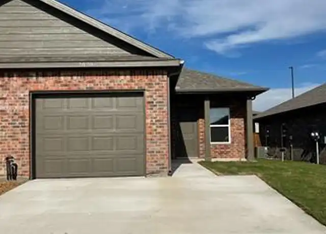 Property at 2829 Peony Dr, Sherman, TX, 75092, 3 beds, 2 baths, [object Object]