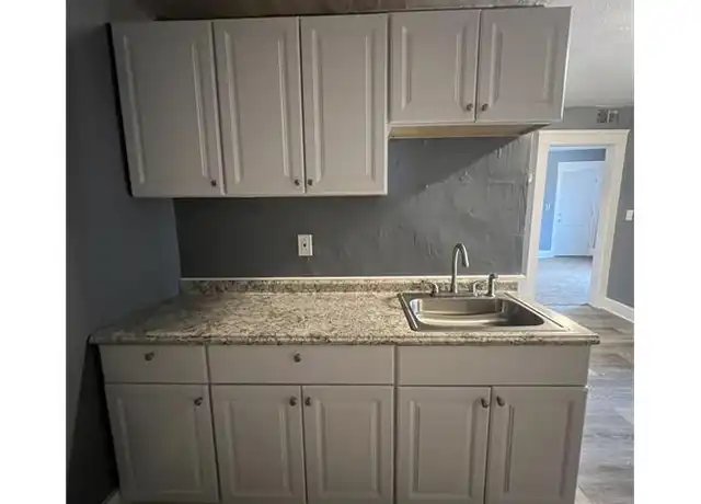 Property at 1306 W 80th St, Cleveland, OH, 44102, 1 bed, 1 bath, [object Object]