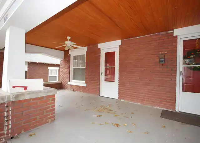 Property at 1628 S Quaker Ave Unit 1628, Tulsa, OK, 74120, 1 bed, 1 bath, [object Object]