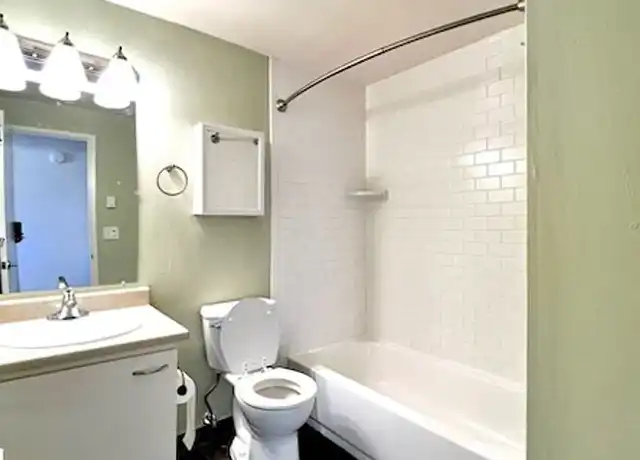 Property at 540alm - 540 Almaden St, Eugene, OR, 97402, 2-3 beds, 1 bath, [object Object]