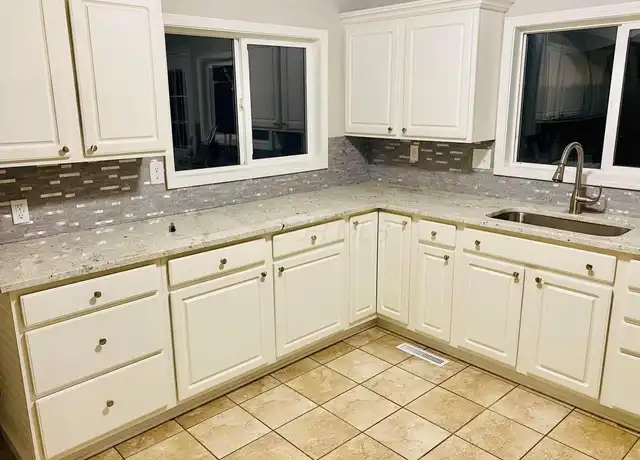 Property at 4052 Ural Ave, Columbus, OH, 43213, 3 beds, 1 bath, [object Object]