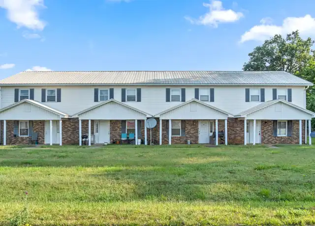 Property at 286 Thompsonville Ln Unit 101, Oak Grove, KY, 42262, 2 beds, 1.5 baths, [object Object]