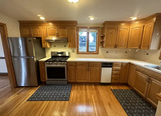 Property at 235 Ashcroft Rd, Medford, MA, 02155, 2 beds, 1.5 baths, [object Object]