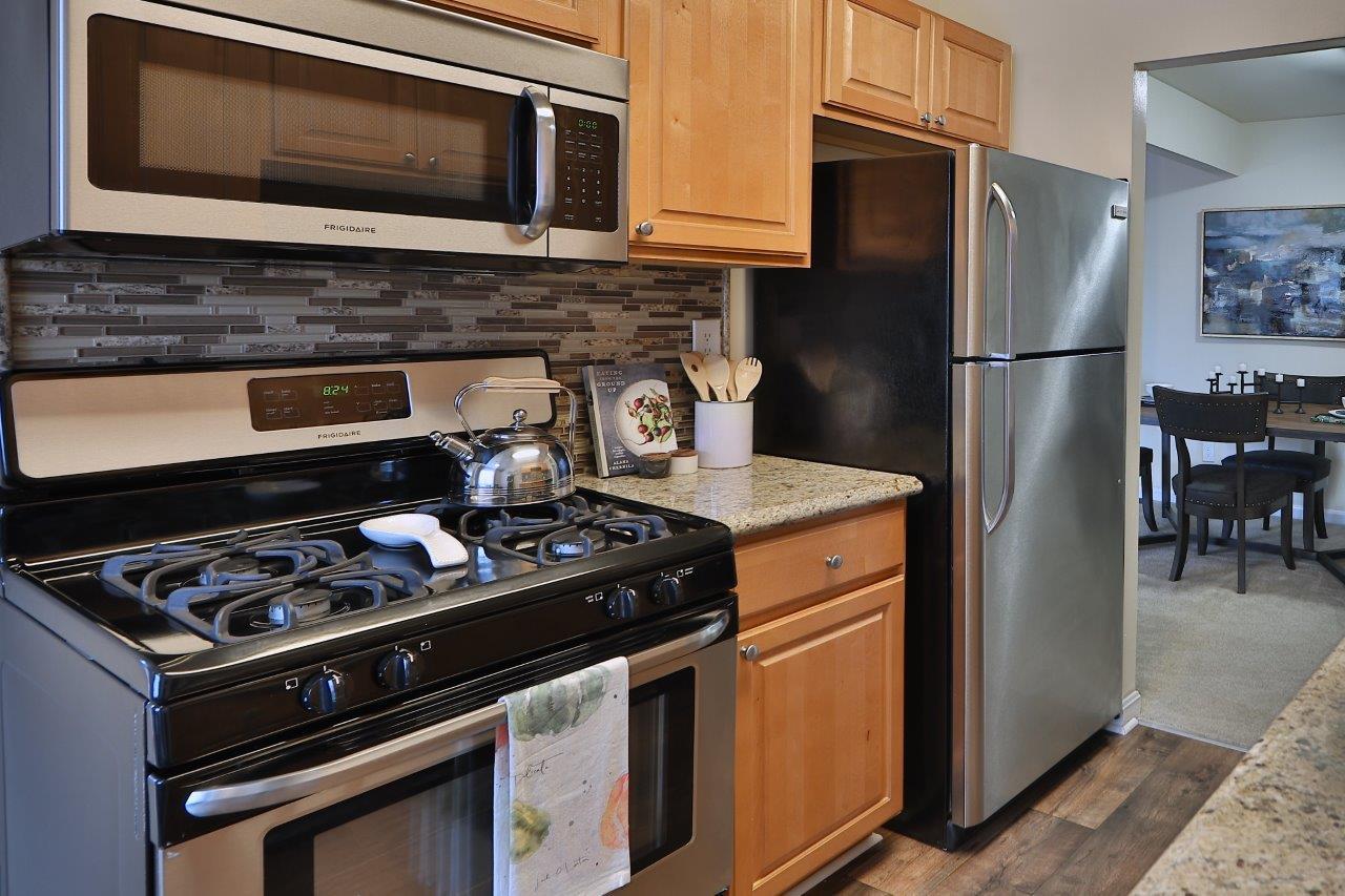 Chesapeake Glen Apartment Homes - 8034 Greenleaf Ter, Glen Burnie, MD