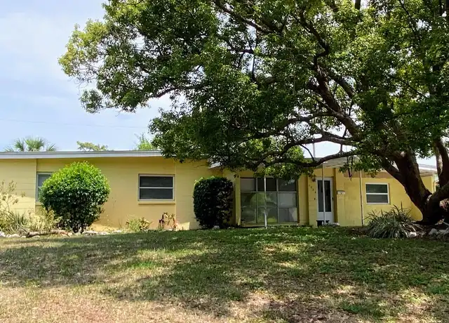 Property at 1338 Peruvian Ln, Winter Park, FL, 32792, 3 beds, 2 baths, [object Object]