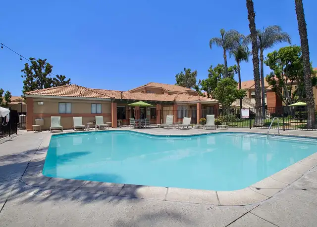 Photo of 200 S Linden Ave, Rialto, CA 92376