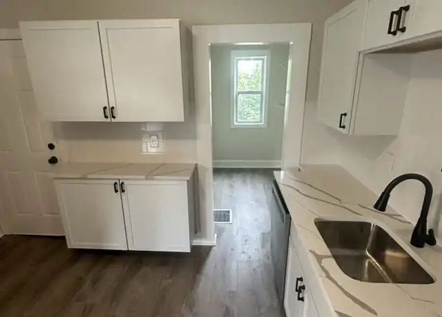 Property at 342 Wilbraham Rd Unit 2, Springfield, MA, 01109, 3 beds, 1 bath, [object Object]