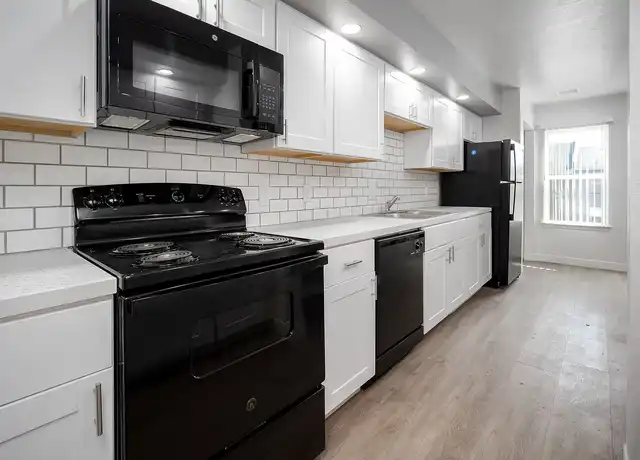 Property at Aspen Place - 2700 Indian Creek Blvd, Oklahoma City, OK, 73120, 1-2 bed, 1-2 bath, [object Object]