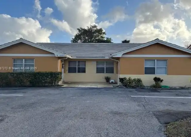 Property at 8444 NW 23rd Mnr, Coral Springs, FL, 33065, 3 beds, 2 baths, [object Object]