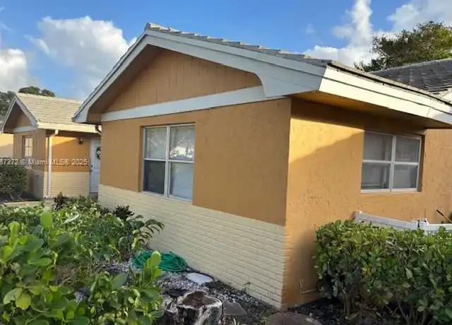 Property at 8444 NW 23rd Mnr, Coral Springs, FL, 33065, 3 beds, 2 baths, [object Object]