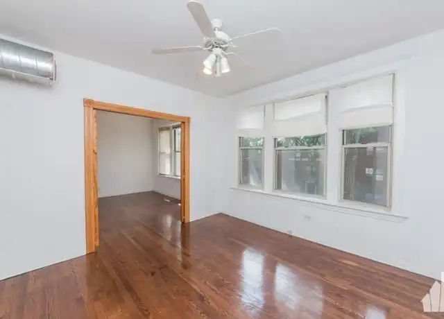 Property at 1940 W Winona St, Chicago, IL, 60640, 2 beds, 1 bath, [object Object]