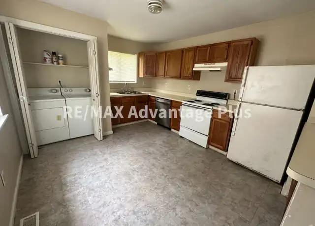 Property at 9906 Green Bay Rd Unit B, Rice, VA, 23966, 2 beds, 1 bath, [object Object]