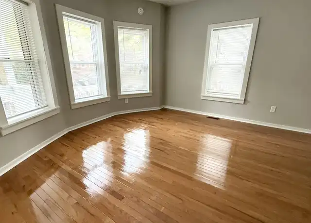 Property at 700 Winchester Ave, New Haven, CT, 06511, 3 beds, 1 bath, [object Object]